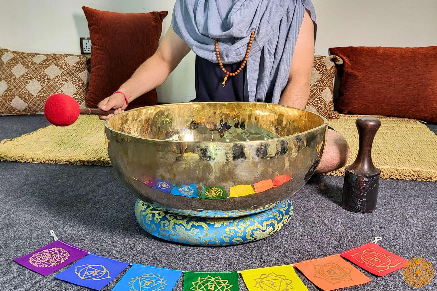 7 Chakra Healing Tibetan handmade Singing Bowl- Shiny Jambati Sets for  Meditation, Yoga and Sound Baths - Seven Chakra Bowls